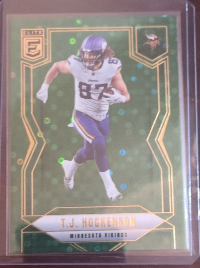 T.J. Hockenson — 2025 Donruss Elite - Green Disco