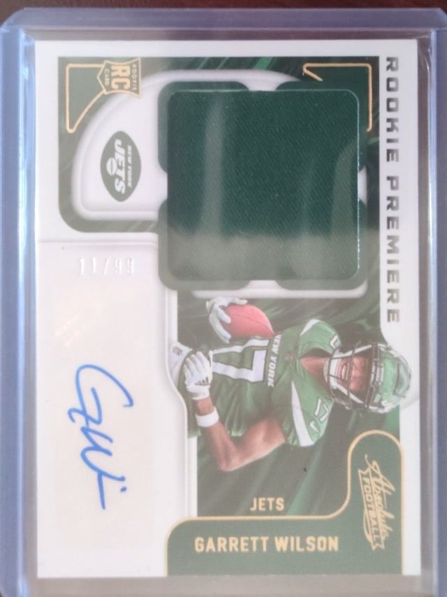 Garrett Wilson — 2022 Panini Absolute - Rookie Premiere Materials Autos Jumbo